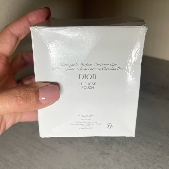 Christian Dior Novelty Mini Pouch Drawstring Crossbody New In Box - Picture 8 of 8